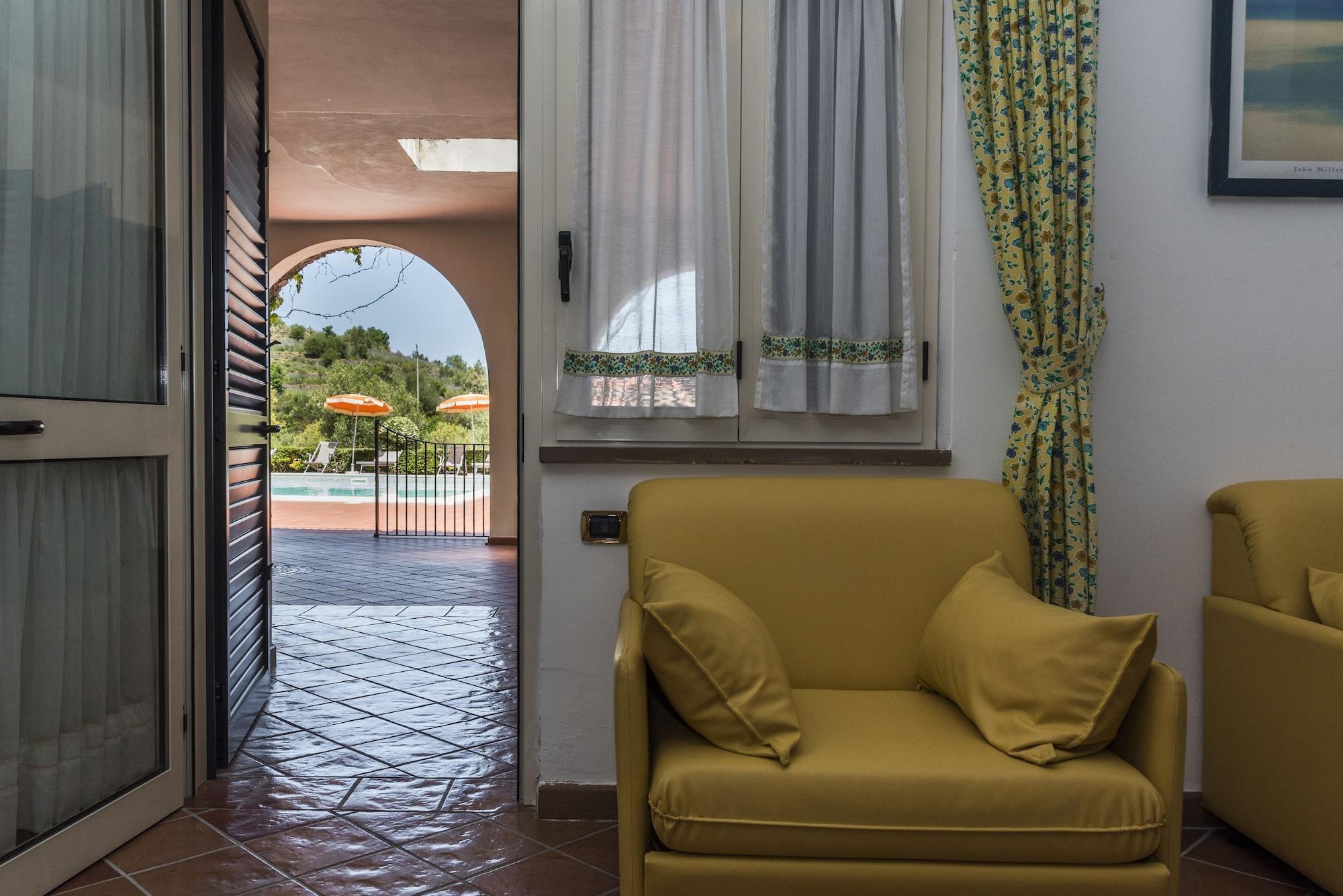 Hotel Hermitage Castellabate Exteriör bild