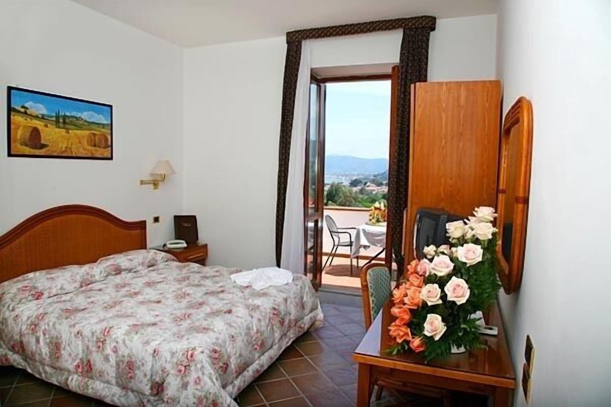 Hotel Hermitage Castellabate Exteriör bild