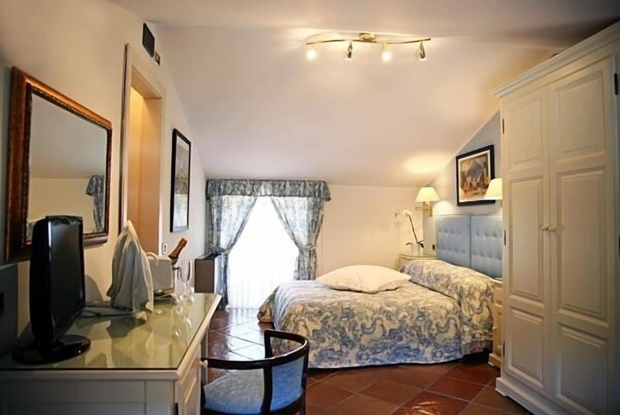 Hotel Hermitage Castellabate Exteriör bild