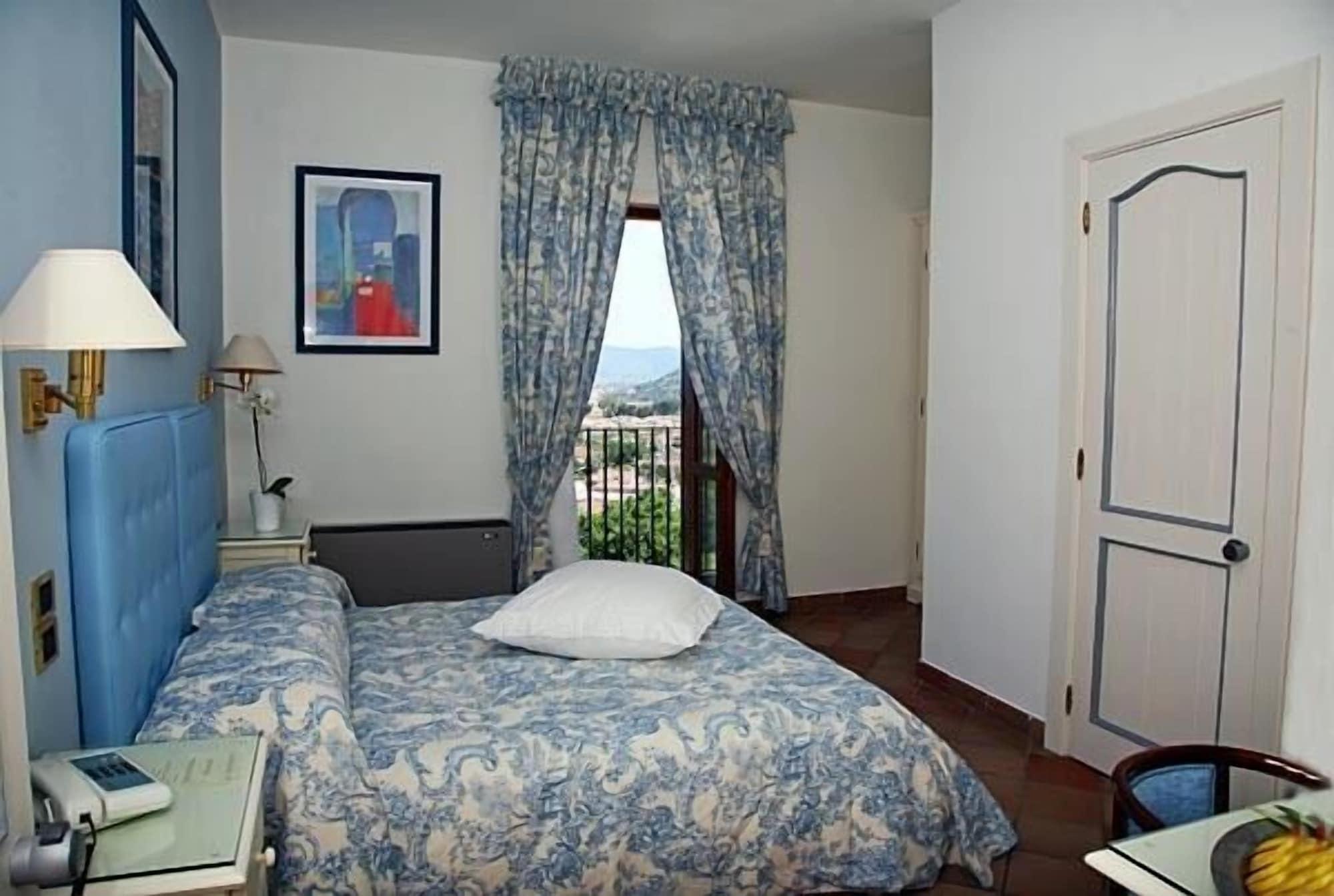 Hotel Hermitage Castellabate Exteriör bild